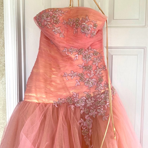 Dresses & Skirts - Prom gown size 4 
Great color and sparkle